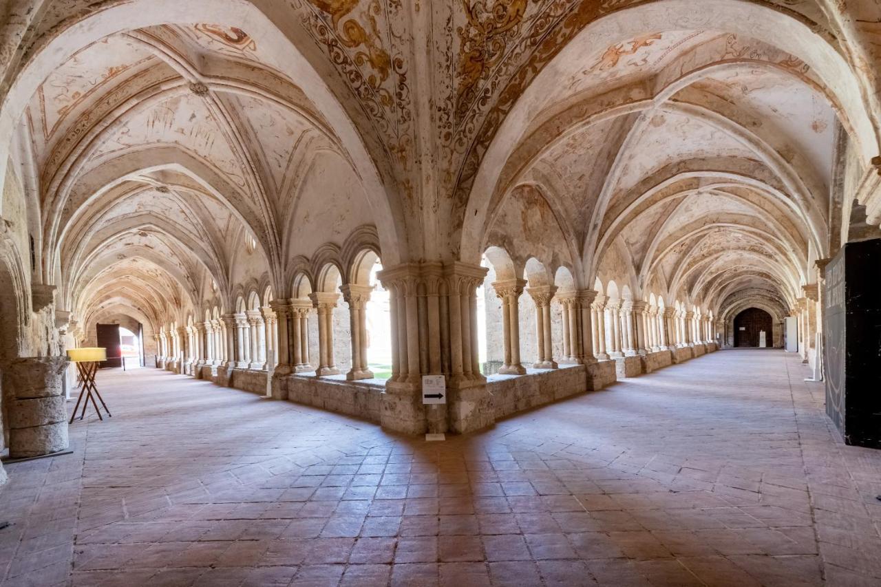 Castilla Termal Monasterio De Valbuena Валбуена де Дуеро Екстериор снимка
